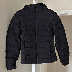 The North Face Women’s Black Hooded Puffer Jacket